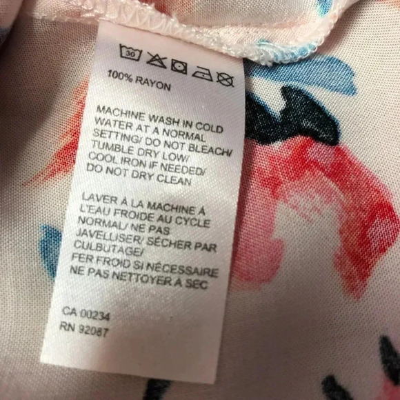 Jak & Rae Sleeveless Button Down Rayon Blouse Size XS - Picture 4 of 7